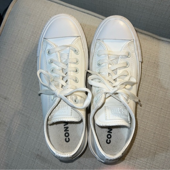 CONVERSE CHUCK TAYLOR All Star Low Chunky Platform Sneakers Women's Sz 6M - Picture 10 of 11